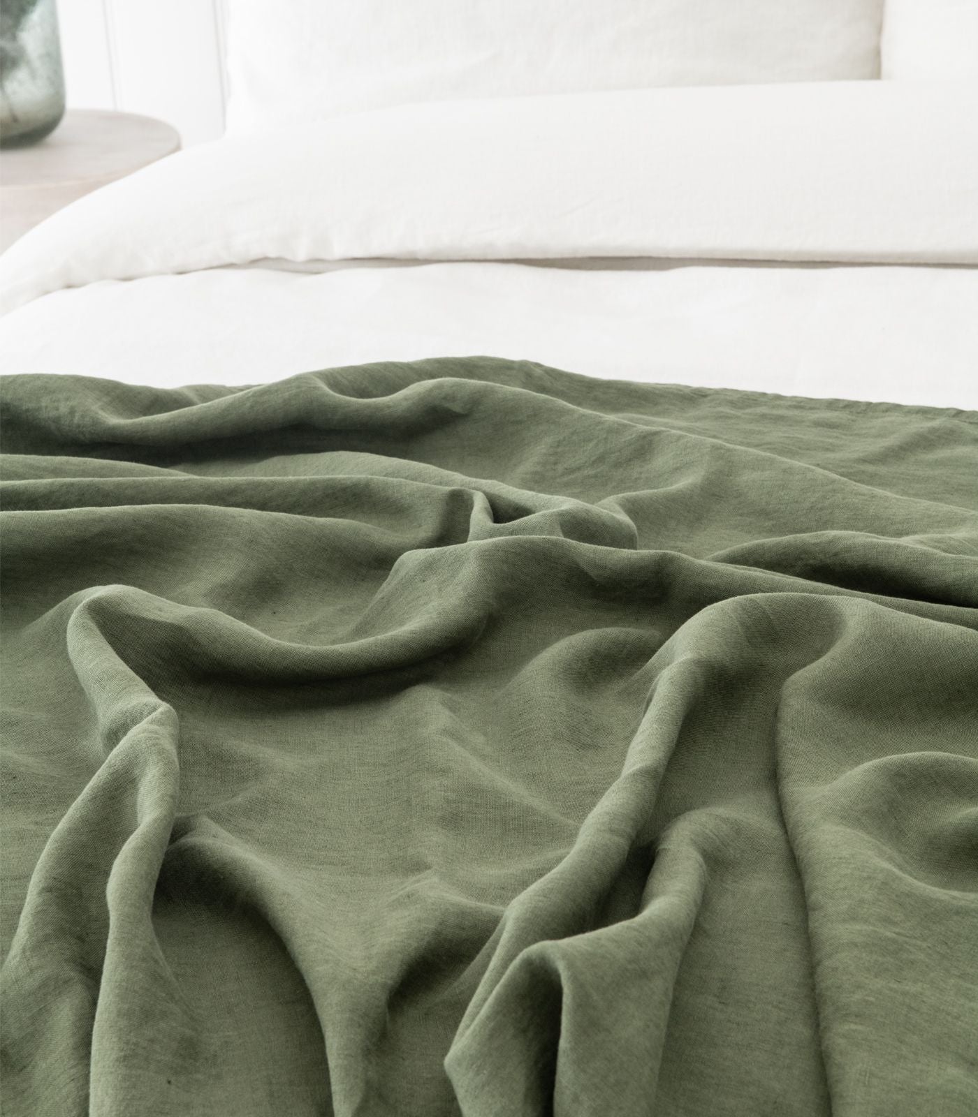 Bhumi Organic Cotton- Linen Throw - Bronze Green