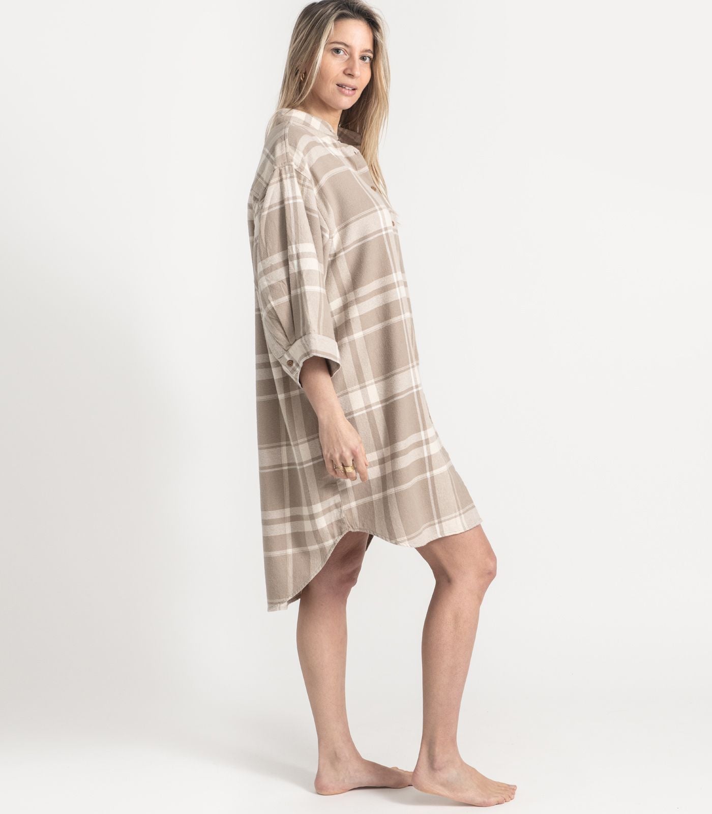 Bhumi Organic Cotton - Flannelette Night Shirt - Plaid - Golden Taupe Plaid